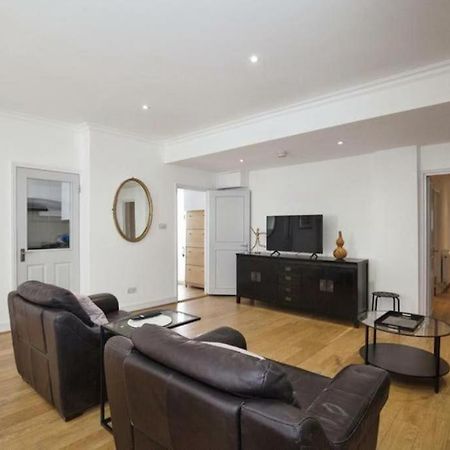 Lovely Kensington Flat London Eksteriør billede