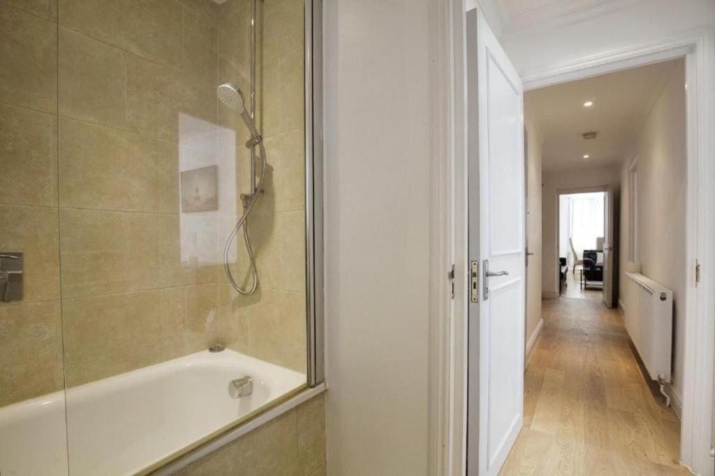 Lovely Kensington Flat London Eksteriør billede